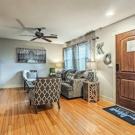 Quiet Plaza Two Bedroom 2 Bathroom Kansas City Exteriér fotografie